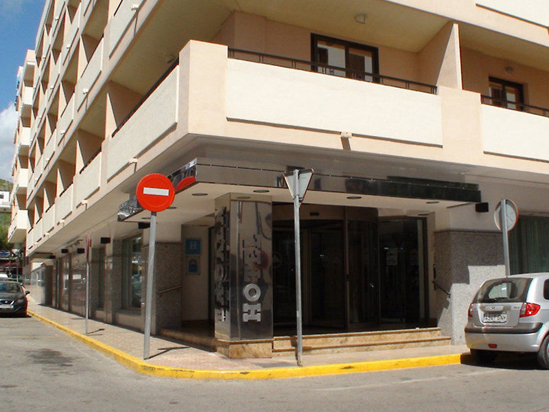Invisa Hotel La Cala (Adults Only) Santa Eularia des Riu Eksteriør bilde